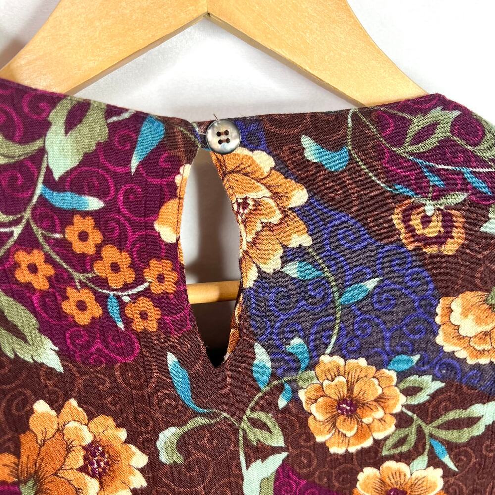 Vintage Jaclyn Smith Dark Floral Blouse Extra Large - Picture 7 of 7